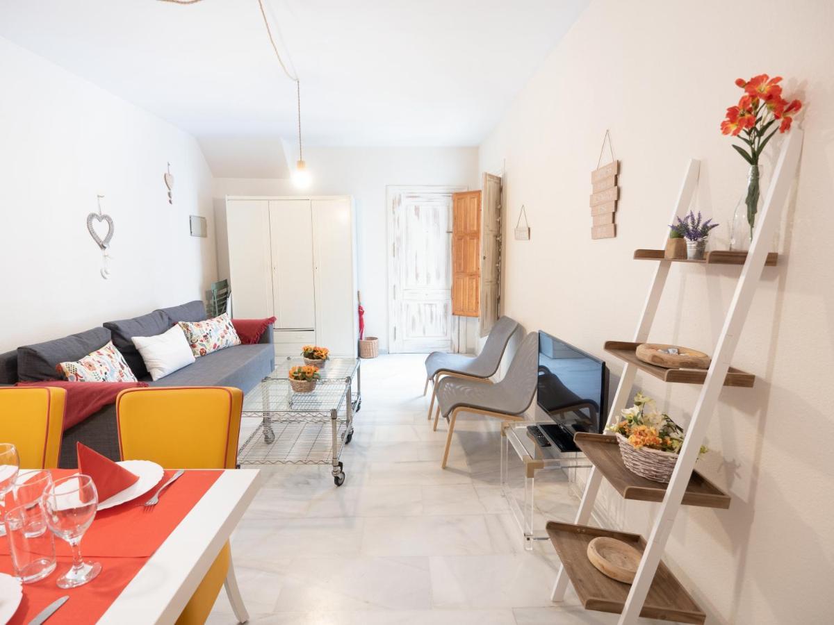 Cl Ubicacion Excelente Y Terraza Comun Junto A La Alfalfa Sevilla Bagian luar foto