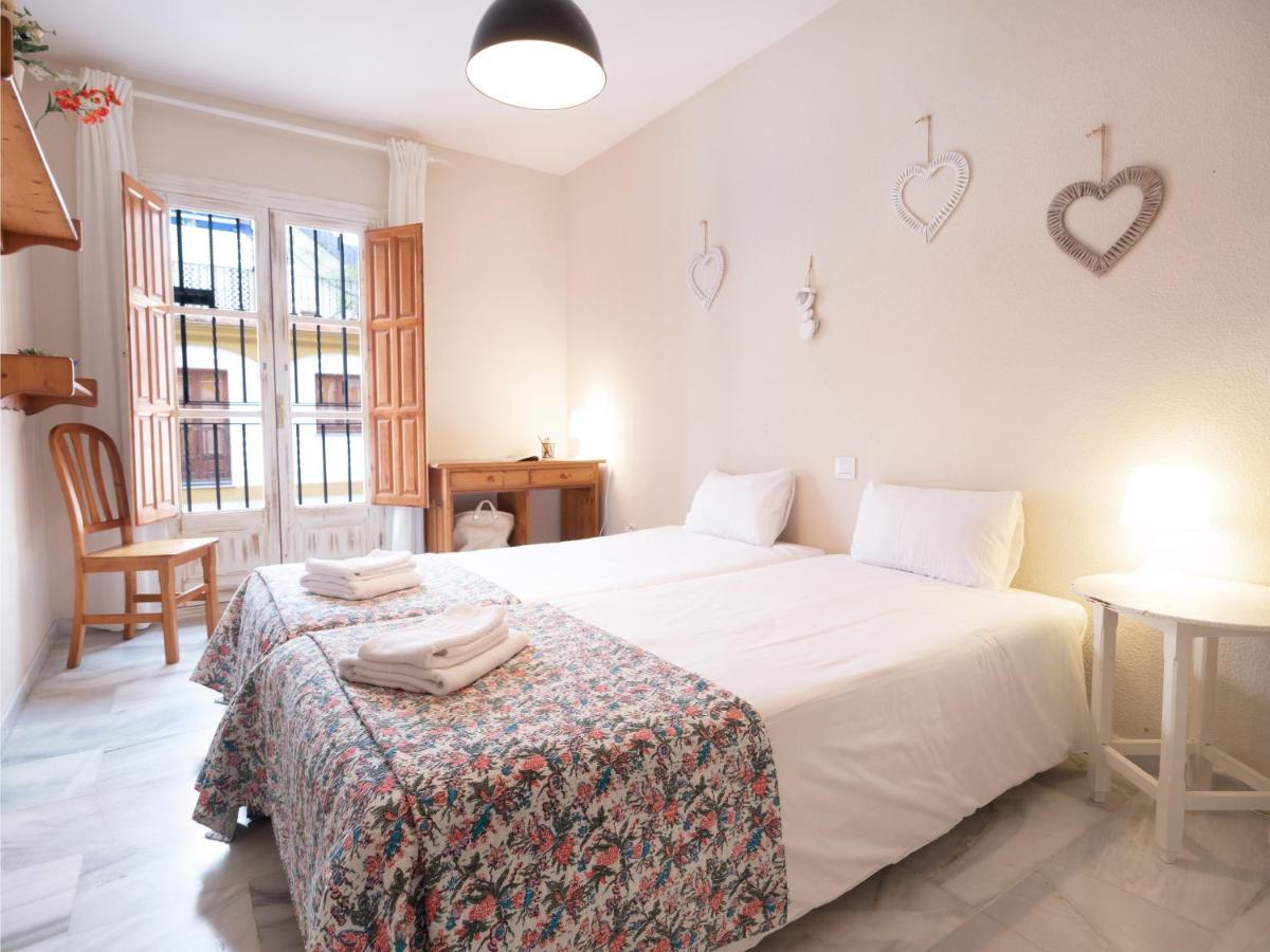 Cl Ubicacion Excelente Y Terraza Comun Junto A La Alfalfa Sevilla Bagian luar foto